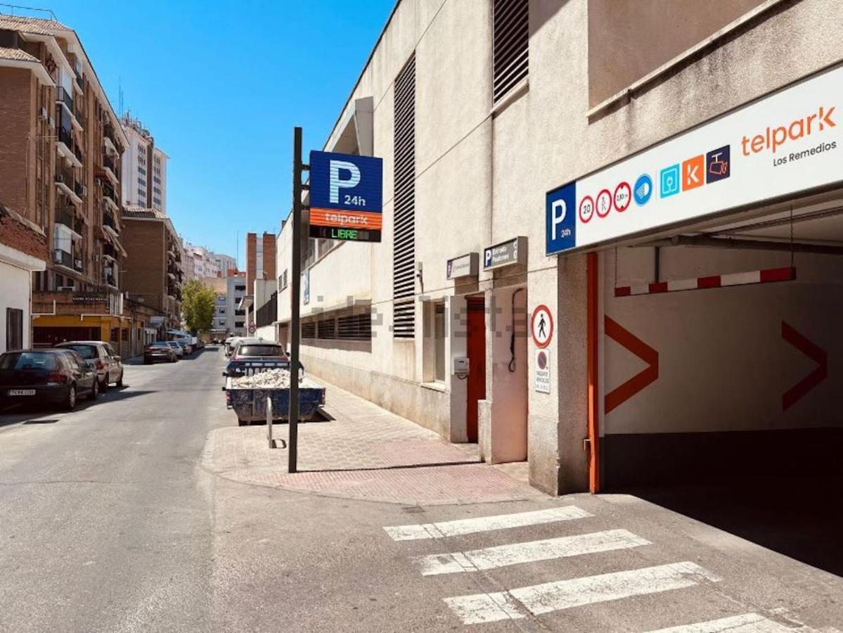 Wonderful With Terrace - 15m Walk Giralda Appartamento Siviglia